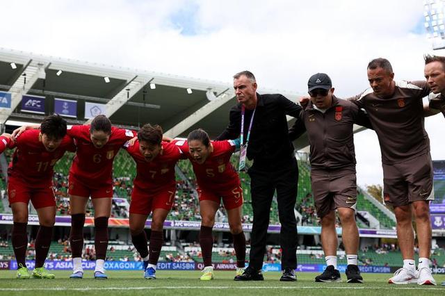 米利西奇：率队面对澳大利亚女足是梦想，必须攻防之间找到平衡